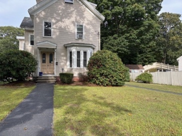 13 Burlington Street, Woburn, Massachusetts, 2 Bedrooms Bedrooms, 4 Rooms Rooms,1 BathroomBathrooms,Residential Lease,For Rent,Burlington Street,73427611