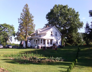 435 Brown Street, Attleboro, Massachusetts, 1 Bedroom Bedrooms, 4 Rooms Rooms,1 BathroomBathrooms,Residential Lease,For Rent,Brown Street,73434416