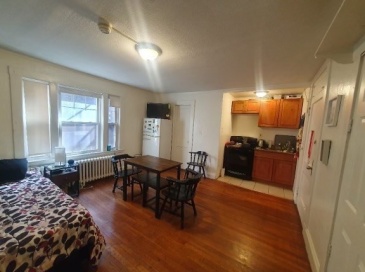 100 Washington St, Quincy, Massachusetts, 2 Rooms Rooms,1 BathroomBathrooms,Residential Lease,For Rent,Washington St,73434601