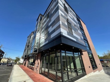 21 Summer St, Natick, Massachusetts, 2 Bedrooms Bedrooms, 4 Rooms Rooms,2 BathroomsBathrooms,Residential Lease,For Rent,Summer St,73424464