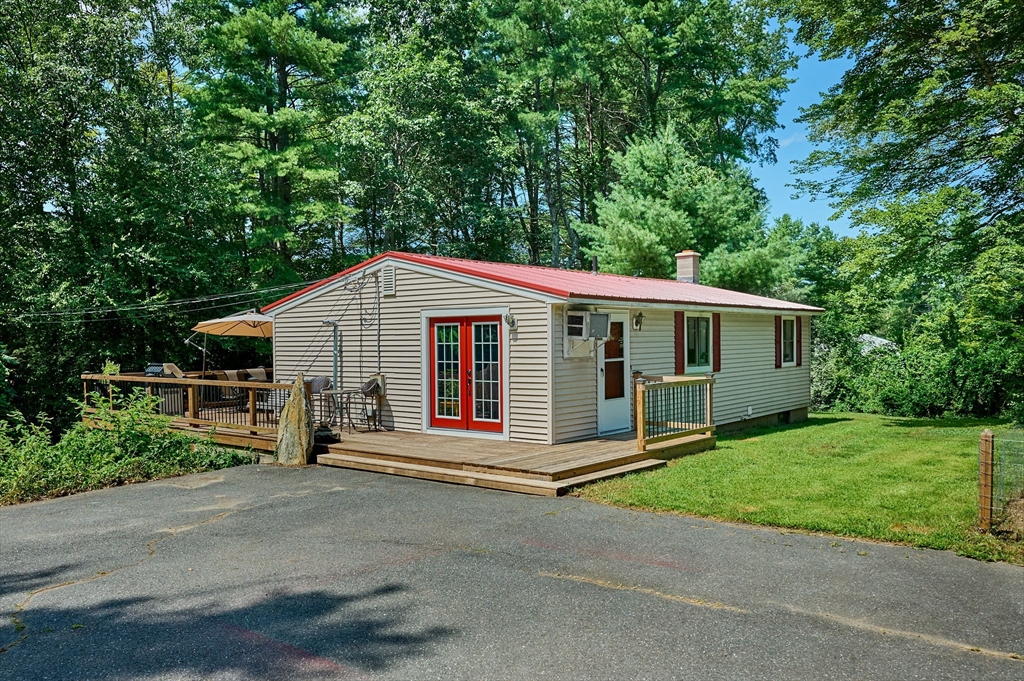 936 S Deerfield Rd, Conway, Massachusetts, 2 Bedrooms Bedrooms, 4 Rooms Rooms,1 BathroomBathrooms,Residential,For Sale,S Deerfield Rd,73412274