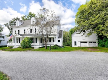 67-69 Petersham Rd, Hardwick, Massachusetts, 5 Bedrooms Bedrooms, 16 Rooms Rooms,3 BathroomsBathrooms,Residential Income,For Sale,Petersham Rd,73416194