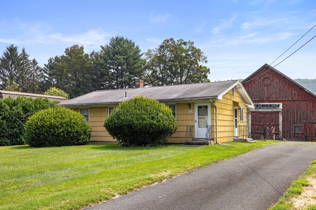 166 North Main St., Sunderland, Massachusetts, 3 Bedrooms Bedrooms, 5 Rooms Rooms,1 BathroomBathrooms,Residential,For Sale,North Main St.,73414408