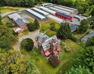 18 Elm St, Hatfield, Massachusetts, 7 Bedrooms Bedrooms, 14 Rooms Rooms,3 BathroomsBathrooms,Residential,For Sale,Elm St,73435121