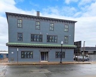 1504 Purchase, New Bedford, Massachusetts, 1 Bedroom Bedrooms, 5 Rooms Rooms,1 BathroomBathrooms,Residential Lease,For Rent,Purchase,73390576