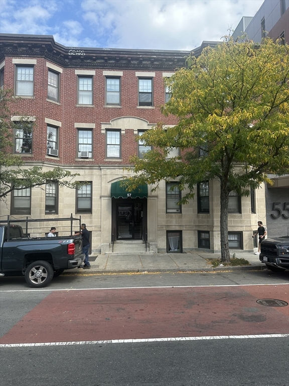 57 Brighton Ave, Boston, Massachusetts, 2 Bedrooms Bedrooms, 4 Rooms Rooms,1 BathroomBathrooms,Residential Lease,For Rent,Brighton Ave,73435487