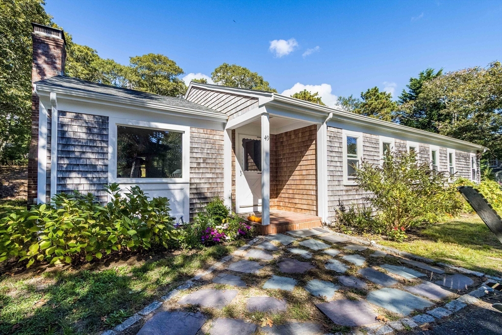 49 Duck Marsh, Chatham, Massachusetts, 3 Bedrooms Bedrooms, 6 Rooms Rooms,2 BathroomsBathrooms,Residential,For Sale,Duck Marsh,73435928