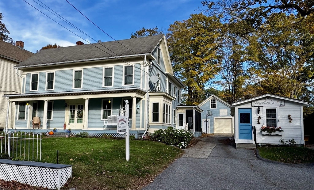 16 N Main St, West Boylston, Massachusetts, 3 Bedrooms Bedrooms, 10 Rooms Rooms,2.5 BathroomsBathrooms,Residential,For Sale,N Main St,73436098