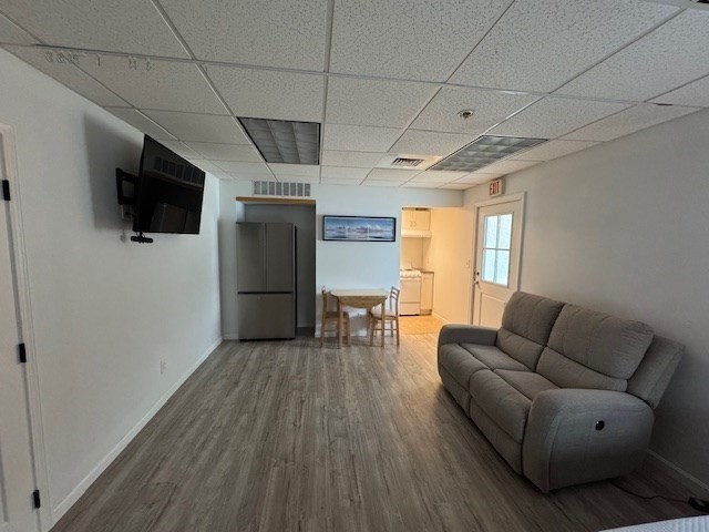 1629 Fall River Ave, Seekonk, Massachusetts, 1 Room Rooms,1 BathroomBathrooms,Residential Lease,For Rent,Fall River Ave,73433064