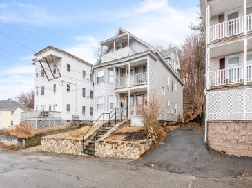 38 Cliff St, Fitchburg, Massachusetts, 7 Bedrooms Bedrooms, 19 Rooms Rooms,3 BathroomsBathrooms,Residential Income,For Sale,Cliff St,73384120