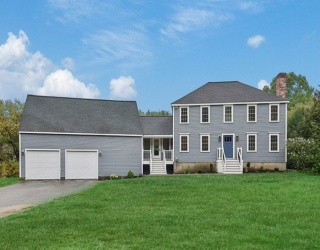 94 Hudson Rd, Stow, Massachusetts, 3 Bedrooms Bedrooms, 8 Rooms Rooms,2.5 BathroomsBathrooms,Residential,For Sale,Hudson Rd,73436121