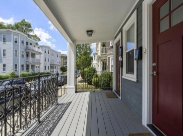 15 Sheffield Rd, Boston, Massachusetts, 2 Bedrooms Bedrooms, 5 Rooms Rooms,1 BathroomBathrooms,Residential Lease,For Rent,Sheffield Rd,73436231