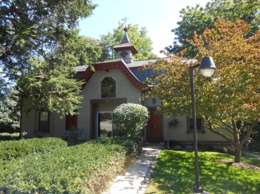 992 Centre Street, Boston, Massachusetts, 2 Bedrooms Bedrooms, 5 Rooms Rooms,2 BathroomsBathrooms,Residential Lease,For Rent,Centre Street,73423176