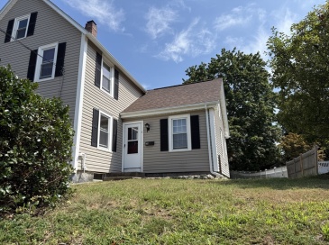 7 Hopedale St, Hopedale, Massachusetts, 2 Bedrooms Bedrooms, 6 Rooms Rooms,1 BathroomBathrooms,Residential Lease,For Rent,Hopedale St,73419014