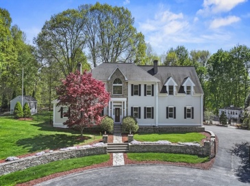 14 Weld Street, Westborough, Massachusetts, 5 Bedrooms Bedrooms, 12 Rooms Rooms,4.5 BathroomsBathrooms,Residential,For Sale,Weld Street,73374249