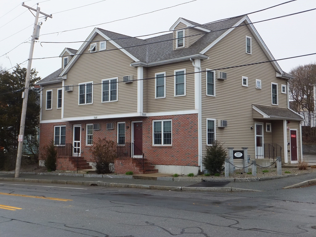 1581 Commercial St, Weymouth, Massachusetts, 1 Bedroom Bedrooms, 2 Rooms Rooms,1 BathroomBathrooms,Residential Lease,For Rent,Commercial St,73410395