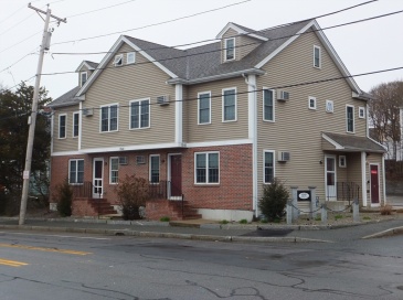1581 Commercial St, Weymouth, Massachusetts, 1 Bedroom Bedrooms, 2 Rooms Rooms,1 BathroomBathrooms,Residential Lease,For Rent,Commercial St,73410395