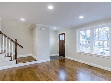 40 Beaconwood, Newton, Massachusetts, 3 Bedrooms Bedrooms, 6 Rooms Rooms,2.5 BathroomsBathrooms,Residential Lease,For Rent,Beaconwood,73420473