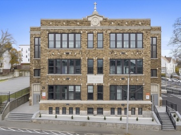 22 Waverly St, Worcester, Massachusetts, 32 Bedrooms Bedrooms, 50 Rooms Rooms,32 BathroomsBathrooms,Residential Income,For Sale,Waverly St,73436659