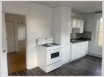 414-416 Middleboro Ave, Taunton, Massachusetts, 3 Bedrooms Bedrooms, 6 Rooms Rooms,2 BathroomsBathrooms,Residential Lease,For Rent,Middleboro Ave,73423200