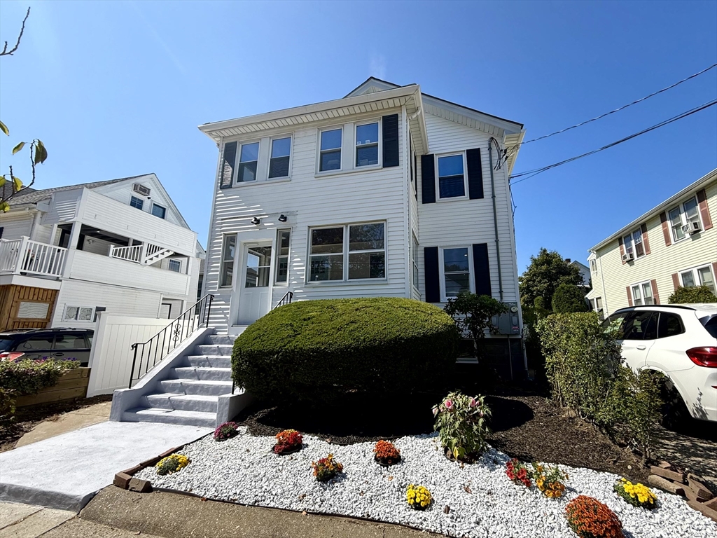 324 Arlington St, Watertown, Massachusetts, 2 Bedrooms Bedrooms, 6 Rooms Rooms,1 BathroomBathrooms,Residential Lease,For Rent,Arlington St,73430157