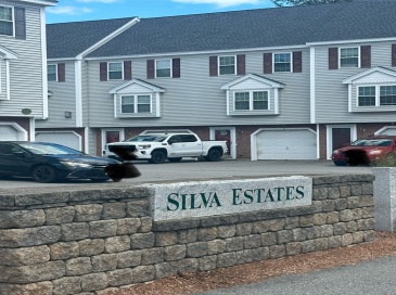 999 Middlesex, Lowell, Massachusetts, 2 Bedrooms Bedrooms, 4 Rooms Rooms,1.5 BathroomsBathrooms,Residential Lease,For Rent,Middlesex,73422323