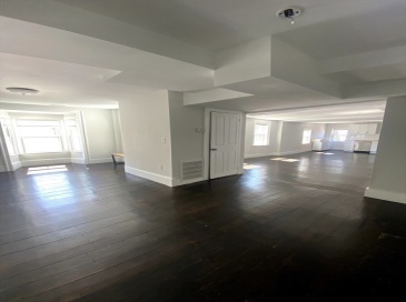 20 Hathorne Street, Salem, Massachusetts, 3 Bedrooms Bedrooms, 8 Rooms Rooms,2 BathroomsBathrooms,Residential Lease,For Rent,Hathorne Street,73427761