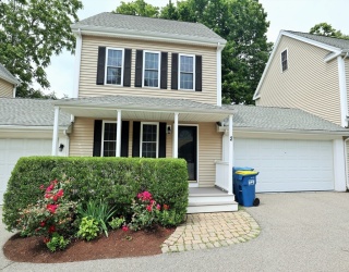 90 Central St, East Bridgewater, Massachusetts, 2 Bedrooms Bedrooms, 6 Rooms Rooms,1.5 BathroomsBathrooms,Residential Lease,For Rent,Central St,73437139