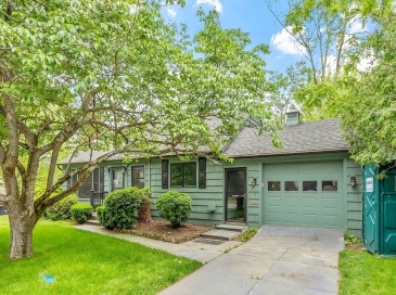 358 Salem St, Haverhill, Massachusetts, 4 Bedrooms Bedrooms, 8 Rooms Rooms,2 BathroomsBathrooms,Residential,For Sale,Salem St,73392684 358 Salem St, Haverhill, Massachusetts, 4 Bedrooms Bedrooms, 8 Rooms Rooms,2 BathroomsBathrooms,Residential,For Sale,Salem St,73392684