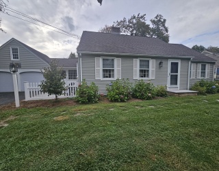 141 Falmouth, West Springfield, Massachusetts, 4 Bedrooms Bedrooms, 11 Rooms Rooms,2 BathroomsBathrooms,Residential Lease,For Rent,Falmouth,73419897