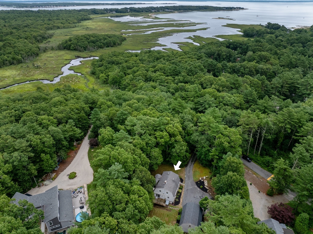 7 Holly Pond Rd, Marion, Massachusetts, 3 Bedrooms Bedrooms, 5 Rooms Rooms,2 BathroomsBathrooms,Residential,For Sale,Holly Pond Rd,73407442