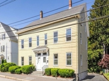 16 Highland Ave, Salem, Massachusetts, 5 Bedrooms Bedrooms, 7 Rooms Rooms,1.5 BathroomsBathrooms,Residential Lease,For Rent,Highland Ave,73405263