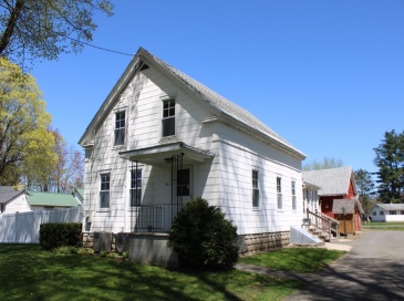 40 Conway St, Deerfield, Massachusetts, 4 Bedrooms Bedrooms, 7 Rooms Rooms,2 BathroomsBathrooms,Residential,For Sale,Conway St,73366376