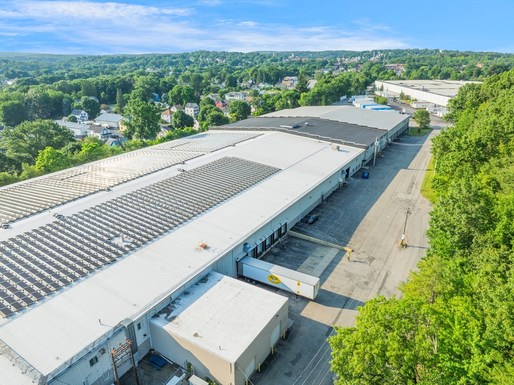 111 Adams St, Clinton, Massachusetts, ,Commercial Lease,For Rent,Adams St,73437368