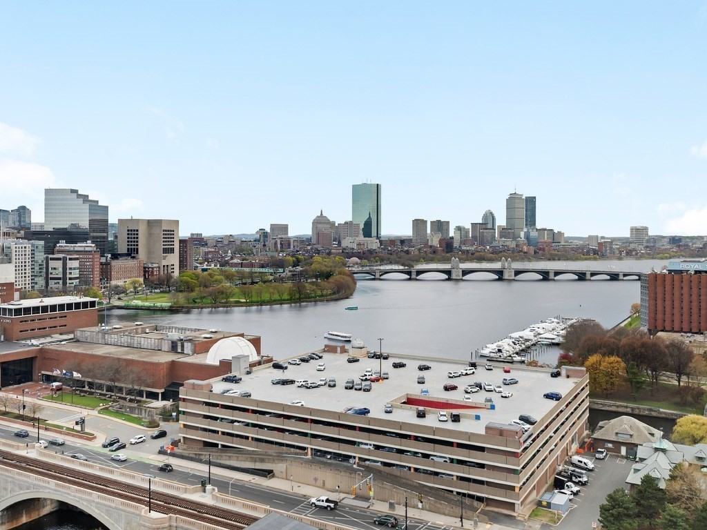 8 Museum Way, Cambridge, Massachusetts, 2 Bedrooms Bedrooms, 5 Rooms Rooms,2 BathroomsBathrooms,Residential Lease,For Rent,Museum Way,73418672