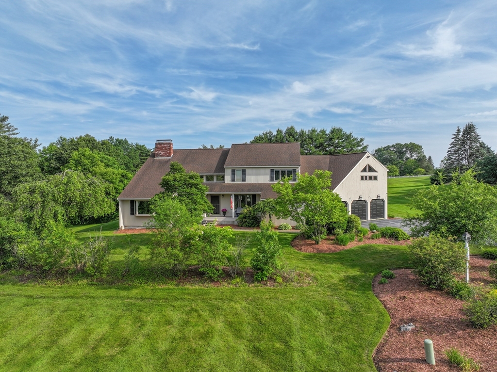 90 Jewett Lane, Hollis, New Hampshire, 4 Bedrooms Bedrooms, 11 Rooms Rooms,3.5 BathroomsBathrooms,Residential,For Sale,Jewett Lane,73400986