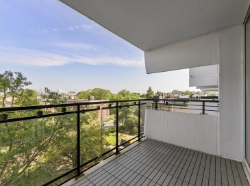 60 Babcock St, Brookline, Massachusetts, 2 Bedrooms Bedrooms, 4 Rooms Rooms,2 BathroomsBathrooms,Residential Lease,For Rent,Babcock St,73417261