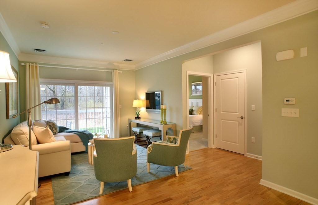 130 Trotter Rd, Weymouth, Massachusetts, 2 Bedrooms Bedrooms, 6 Rooms Rooms,2 BathroomsBathrooms,Residential Lease,For Rent,Trotter Rd,73402938