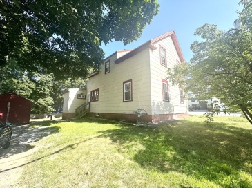 9 Shirley Street, Ayer, Massachusetts, 3 Bedrooms Bedrooms, 6 Rooms Rooms,1 BathroomBathrooms,Residential Lease,For Rent,Shirley Street,73417988