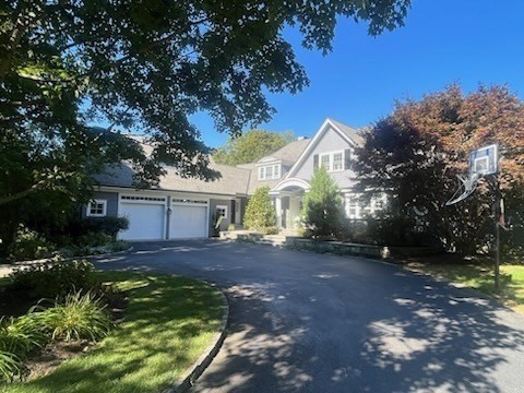 23 Miles River Road, Hamilton, Massachusetts, 4 Bedrooms Bedrooms, 8 Rooms Rooms,3.5 BathroomsBathrooms,Residential Lease,For Rent,Miles River Road,73421572
