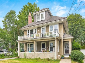 17-19 Linden Ave, Belmont, Massachusetts, 7 Bedrooms Bedrooms, 17 Rooms Rooms,3 BathroomsBathrooms,Residential Income,For Sale,Linden Ave,73407611