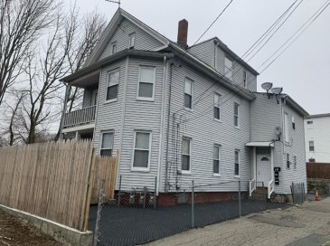 10 Main Street Pl, Brockton, Massachusetts, 3 Bedrooms Bedrooms, 7 Rooms Rooms,1 BathroomBathrooms,Residential Lease,For Rent,Main Street Pl,73432351