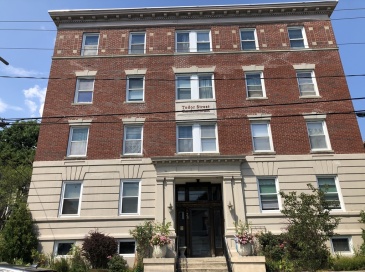 35 Tudor St., Lynn, Massachusetts, 1 Bedroom Bedrooms, 3 Rooms Rooms,1 BathroomBathrooms,Residential Lease,For Rent,Tudor St.,73409841