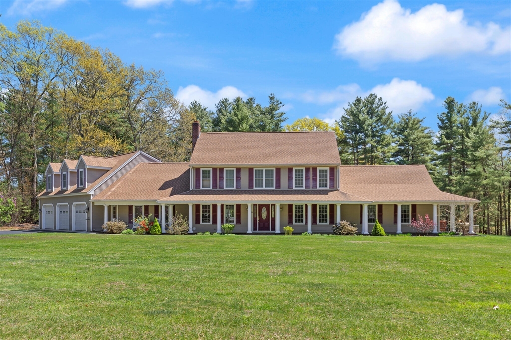 20 & 22 Box Pond Road, Bellingham, Massachusetts, 6 Bedrooms Bedrooms, 22 Rooms Rooms,7.5 BathroomsBathrooms,Residential,For Sale,Box Pond Road,73368594