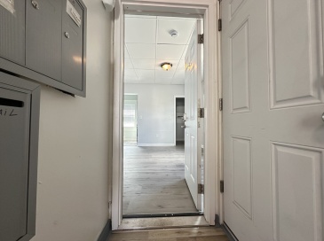 8 Allen Street, Worcester, Massachusetts, 1 Bedroom Bedrooms, 3 Rooms Rooms,1 BathroomBathrooms,Residential Lease,For Rent,Allen Street,73422395 8 Allen Street, Worcester, Massachusetts, 1 Bedroom Bedrooms, 3 Rooms Rooms,1 BathroomBathrooms,Residential Lease,For Rent,Allen Street,73422395