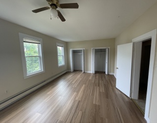 696 Church St, Northbridge, Massachusetts, 2 Bedrooms Bedrooms, 7 Rooms Rooms,1.5 BathroomsBathrooms,Residential Lease,For Rent,Church St,73424628