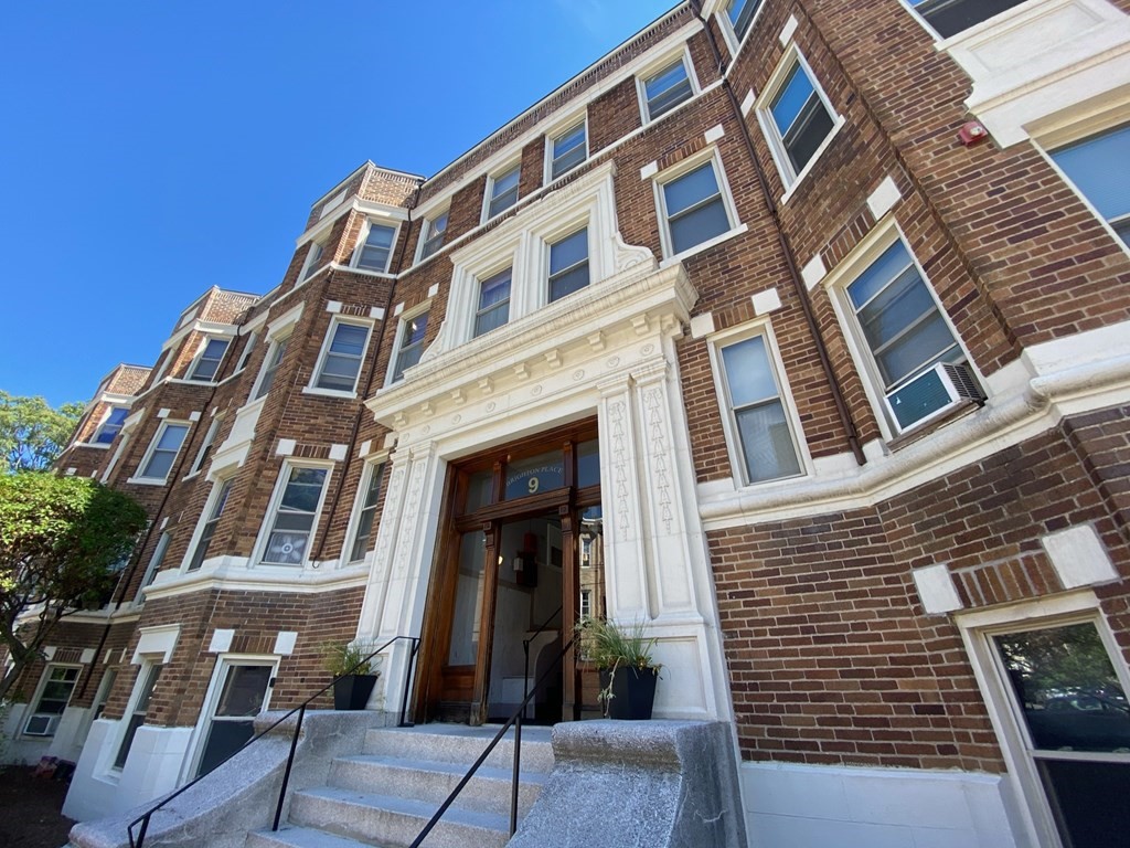 9 Colborne, Boston, Massachusetts, 1 Bedroom Bedrooms, 3 Rooms Rooms,2.5 BathroomsBathrooms,Residential Lease,For Rent,Colborne,73438193