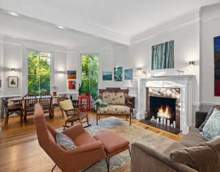 36 Alveston Street, Boston, Massachusetts, 6 Bedrooms Bedrooms, 14 Rooms Rooms,3.5 BathroomsBathrooms,Residential Income,For Sale,Alveston Street,73438373