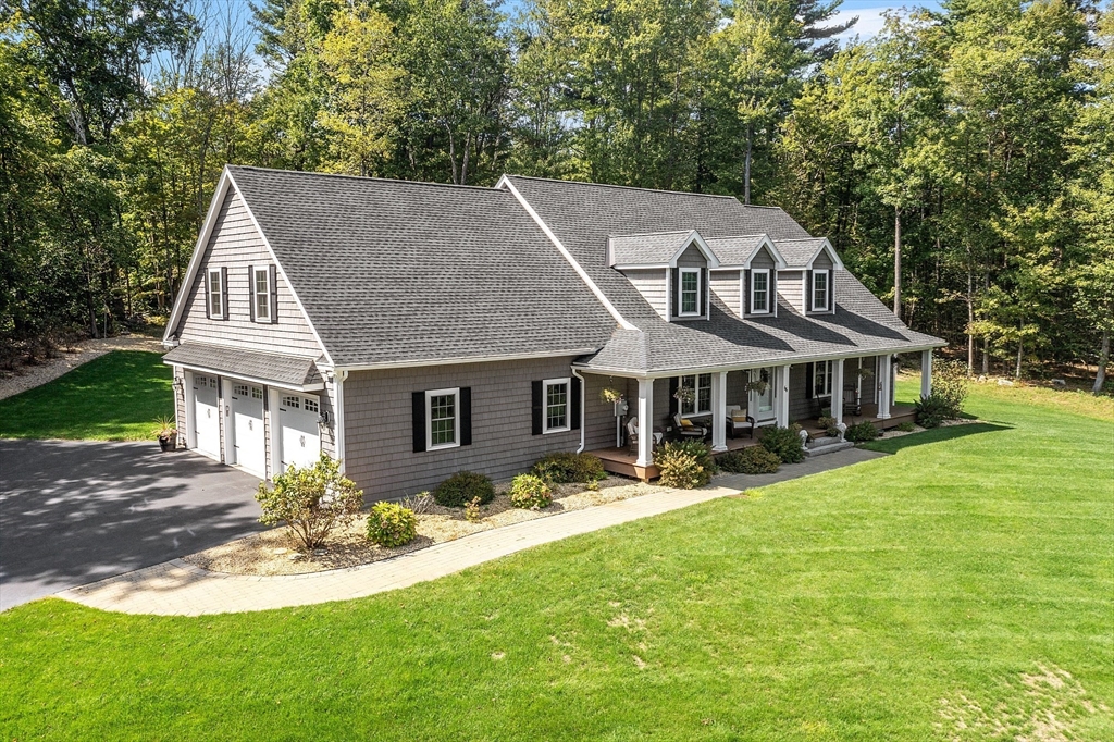 66 New Ipswich Rd, Ashby, Massachusetts, 4 Bedrooms Bedrooms, 13 Rooms Rooms,3.5 BathroomsBathrooms,Residential,For Sale,New Ipswich Rd,73438347