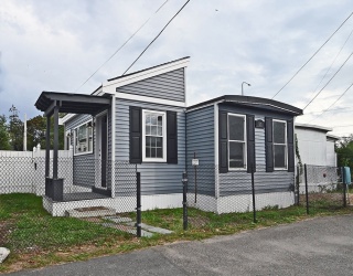 3030 Cranberry Highway, Wareham, Massachusetts, 2 Bedrooms Bedrooms, 5 Rooms Rooms,1 BathroomBathrooms,Residential,For Sale,Cranberry Highway,73438469